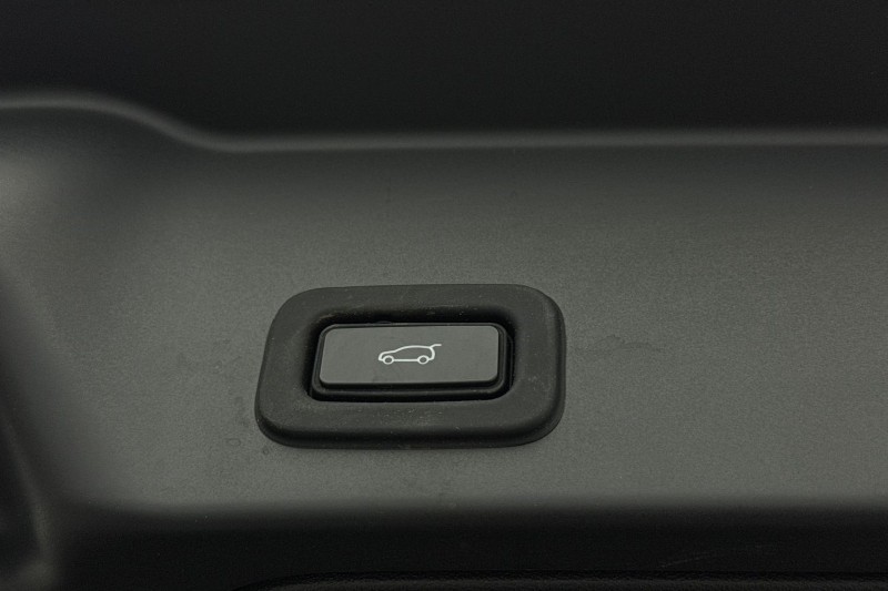 2021 (71) LAND ROVER RANGE ROVER EVOQUE 1.5 P300e R-Dynamic HSE 5dr Auto 5066477