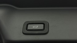 2021 (71) LAND ROVER RANGE ROVER EVOQUE 1.5 P300e R-Dynamic HSE 5dr Auto 5066477