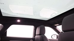 2023 (72) LAND ROVER RANGE ROVER EVOQUE 1.5 P300e Autobiography 5dr Auto 5229597