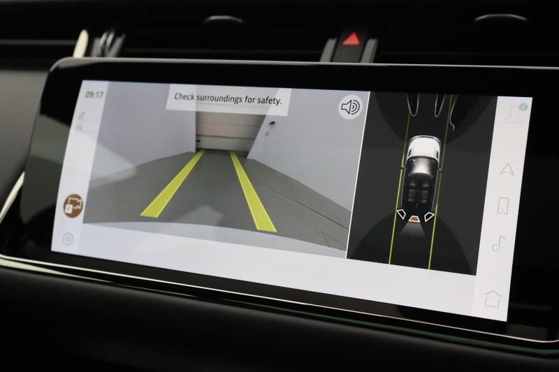 2023 (72) LAND ROVER RANGE ROVER EVOQUE 1.5 P300e Autobiography 5dr Auto 5229608