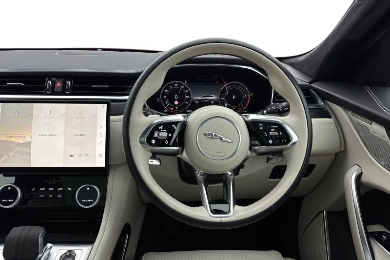 2024 (24) JAGUAR F-PACE 2.0 D200 R-Dynamic HSE Black 90th Anniv 5dr Auto 5106057