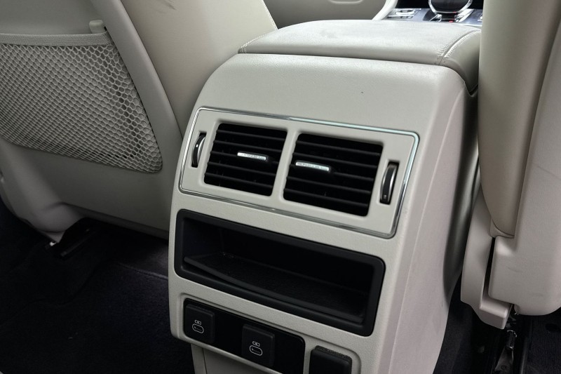 2024 (24) JAGUAR F-PACE 2.0 D200 R-Dynamic HSE Black 90th Anniv 5dr Auto 5106060