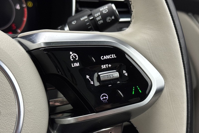 2024 (24) JAGUAR F-PACE 2.0 D200 R-Dynamic HSE Black 90th Anniv 5dr Auto 5106070