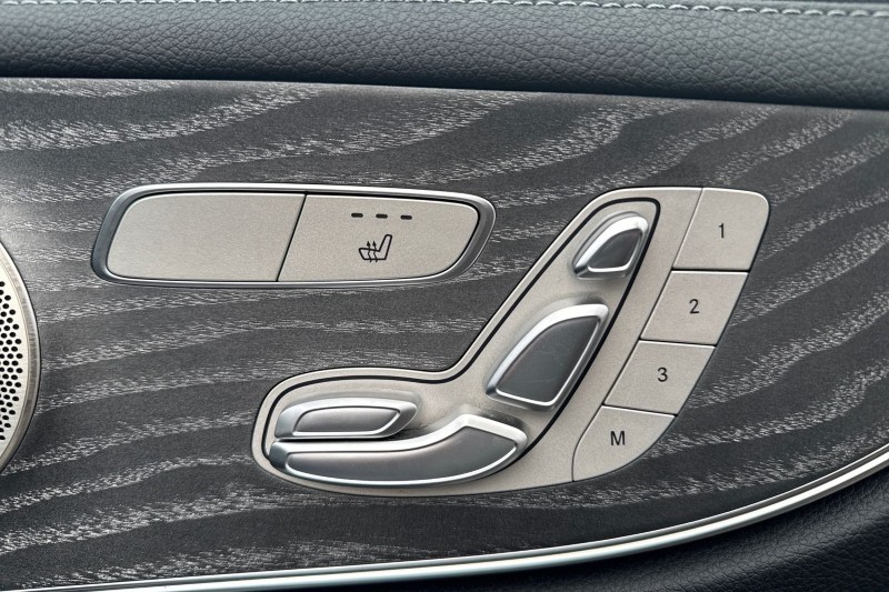 2022 (22) MERCEDES-BENZ E CLASS E300 AMG Line Night Ed Premium Plus 2dr 9G-Tronic 5122587