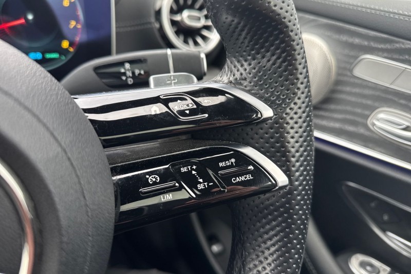 2022 (22) MERCEDES-BENZ E CLASS E300 AMG Line Night Ed Premium Plus 2dr 9G-Tronic 5122591