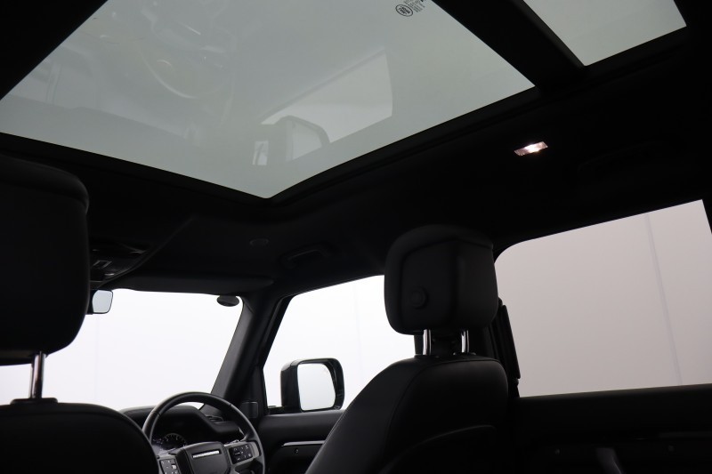 2023 (23) LAND ROVER DEFENDER 3.0 D250 X-Dynamic HSE 110 5dr Auto 5143749