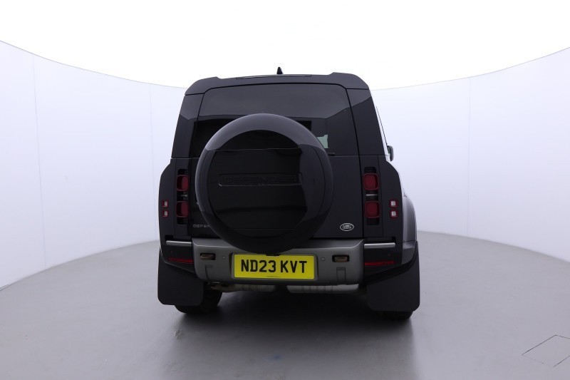2023 (23) LAND ROVER DEFENDER 3.0 D250 X-Dynamic HSE 110 5dr Auto 5143731