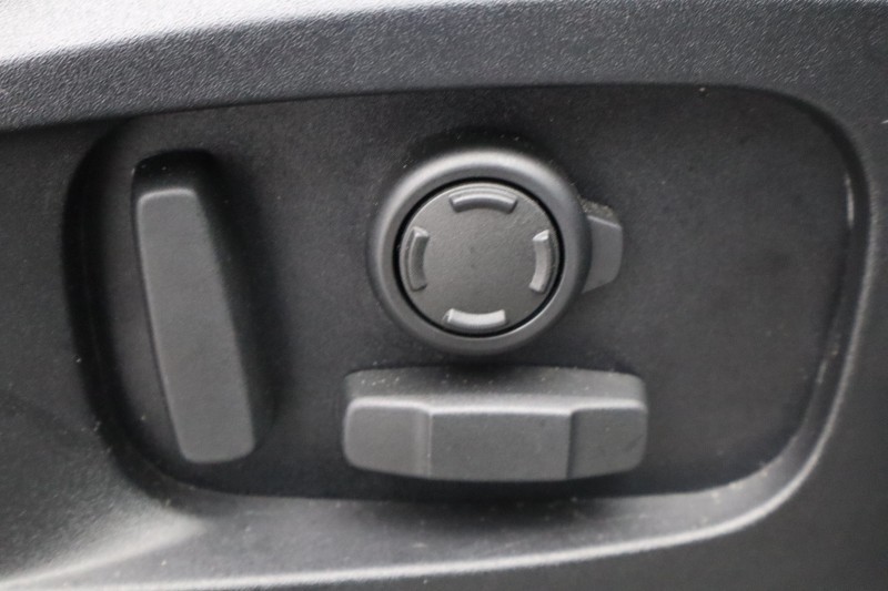 2023 (23) LAND ROVER DEFENDER 3.0 D250 X-Dynamic HSE 110 5dr Auto 5143769