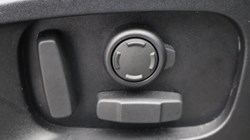 2023 (23) LAND ROVER DEFENDER 3.0 D250 X-Dynamic HSE 110 5dr Auto 5143769