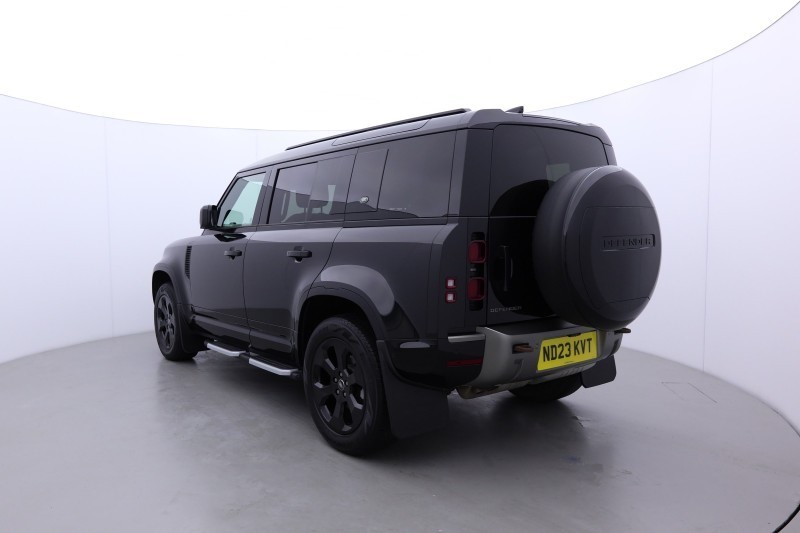 2023 (23) LAND ROVER DEFENDER 3.0 D250 X-Dynamic HSE 110 5dr Auto
