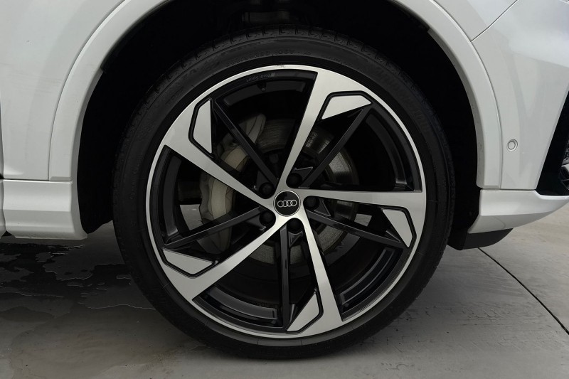 2022 (72) AUDI Q7 55 TFSI Quattro Black Edition 5dr Tiptronic 5064453