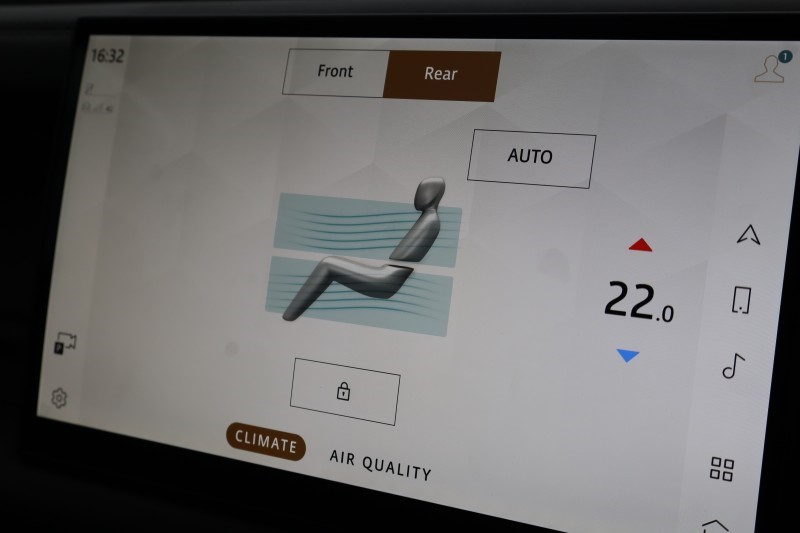 2024 (74) LAND ROVER DEFENDER 3.0 D350 X-Dynamic HSE 110 5dr Auto [7 Seat] 5143614