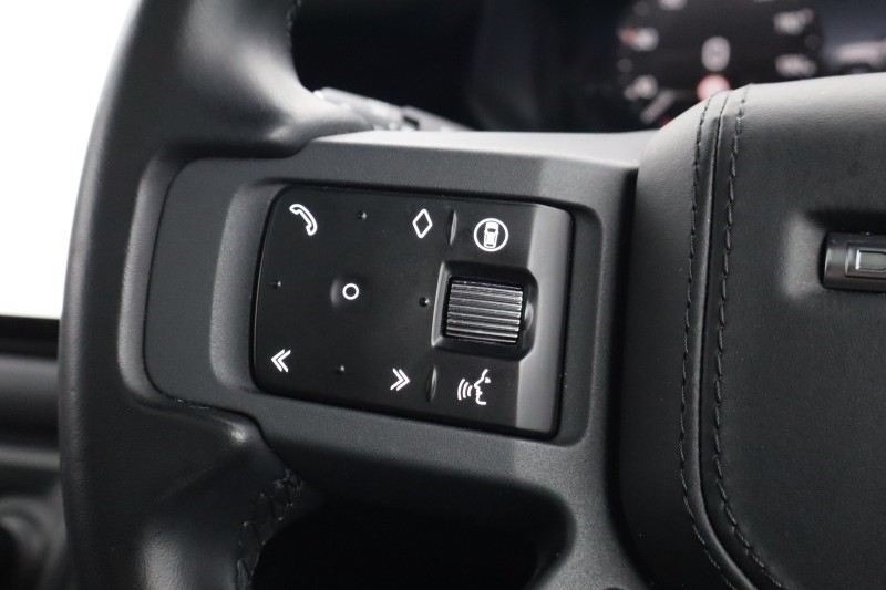 2024 (74) LAND ROVER DEFENDER 3.0 D350 X-Dynamic HSE 110 5dr Auto [7 Seat] 5143605