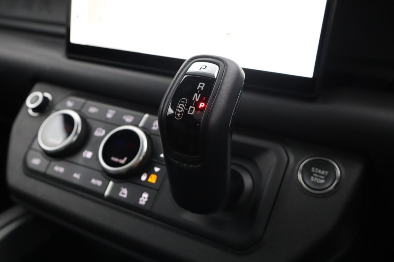 2024 (74) LAND ROVER DEFENDER 3.0 D350 X-Dynamic HSE 110 5dr Auto [7 Seat] 5143611