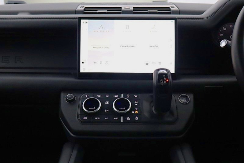 2024 (74) LAND ROVER DEFENDER 3.0 D350 X-Dynamic HSE 110 5dr Auto [7 Seat] 5143666