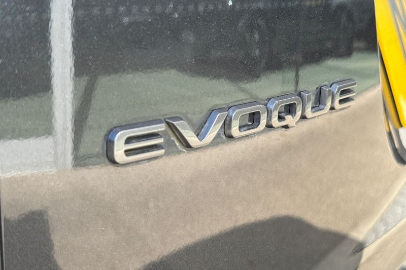 2022 (22) LAND ROVER RANGE ROVER EVOQUE 2.0 D200 R-Dynamic S 5dr Auto 5284887