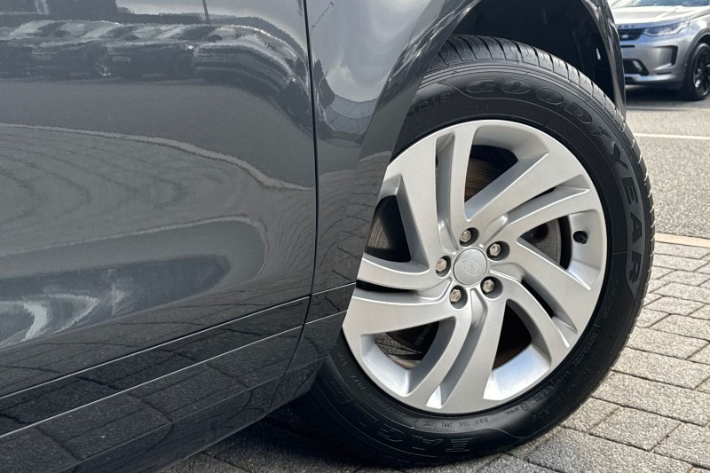 2022 (22) LAND ROVER RANGE ROVER EVOQUE 2.0 D200 R-Dynamic S 5dr Auto 5284890