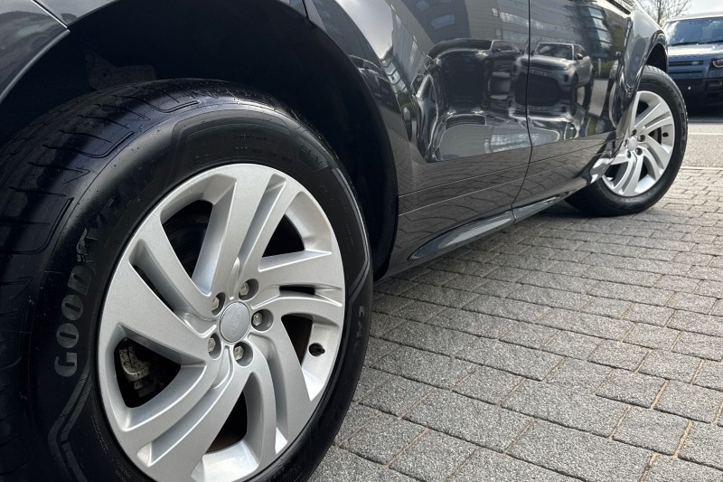 2022 (22) LAND ROVER RANGE ROVER EVOQUE 2.0 D200 R-Dynamic S 5dr Auto 5284889