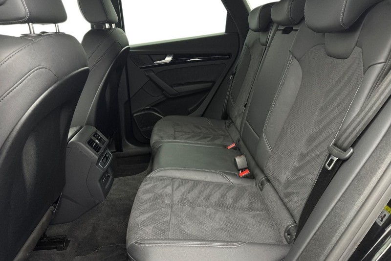 2024 (24) AUDI Q5 40 TDI Quattro Black Edition 5dr S Tronic 5126662