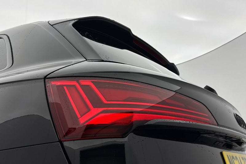 2024 (24) AUDI Q5 40 TDI Quattro Black Edition 5dr S Tronic 5126677
