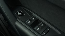 2024 (24) AUDI Q5 40 TDI Quattro Black Edition 5dr S Tronic 5126680