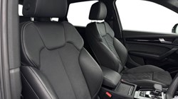 2024 (24) AUDI Q5 40 TDI Quattro Black Edition 5dr S Tronic 5126683