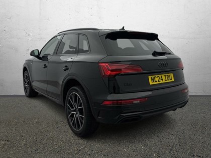 2024 (24) AUDI Q5 40 TDI Quattro Black Edition 5dr S Tronic