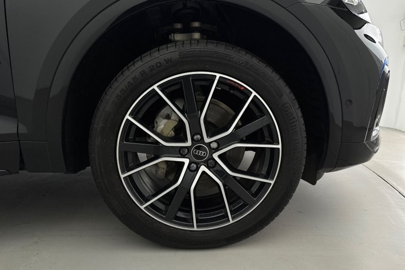 2024 (24) AUDI Q5 40 TDI Quattro Black Edition 5dr S Tronic 5126666