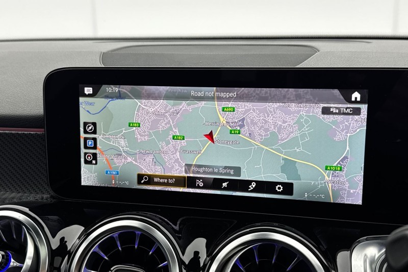 2023 (73) MERCEDES-BENZ GLB 220d 4M AMG Line Prem  PLUS Night Ed 5dr 8G-Tronic 5086043