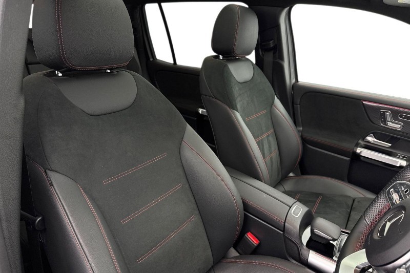 2023 (73) MERCEDES-BENZ GLB 220d 4M AMG Line Prem  PLUS Night Ed 5dr 8G-Tronic 5086058