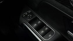 2023 (73) MERCEDES-BENZ GLB 220d 4M AMG Line Prem PLUS Night Ed 5dr 8G-Tronic 5086055