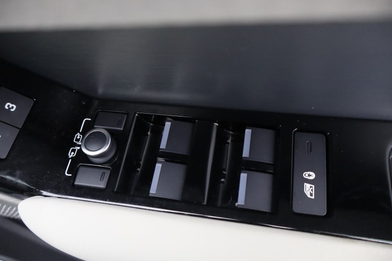 2022 (22) LAND ROVER RANGE ROVER VELAR 2.0 D200 Edition 5dr Auto 5136167