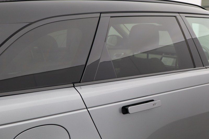 2022 (22) LAND ROVER RANGE ROVER VELAR 2.0 D200 Edition 5dr Auto 5136140