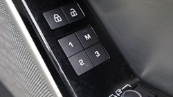 2022 (22) LAND ROVER RANGE ROVER VELAR 2.0 D200 Edition 5dr Auto 5136168