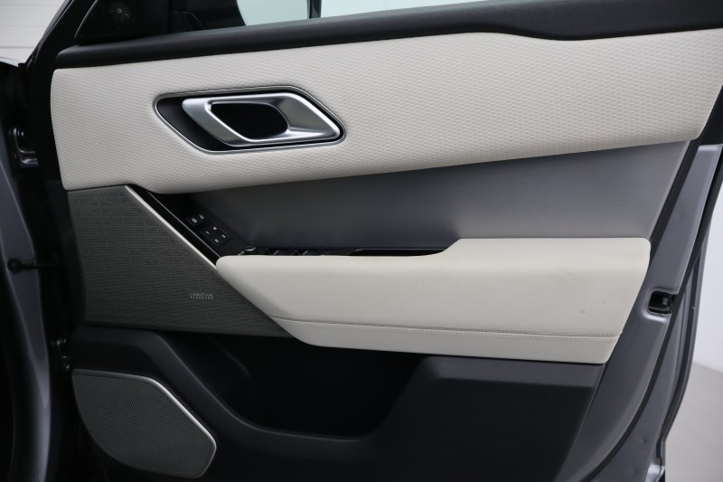 2022 (22) LAND ROVER RANGE ROVER VELAR 2.0 D200 Edition 5dr Auto 5136166