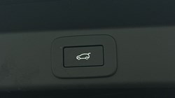 2025 (25) LAND ROVER RANGE ROVER SPORT 3.0 D250 Edition 5dr Auto 5083437