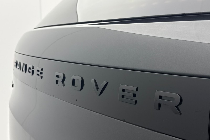 2025 (25) LAND ROVER RANGE ROVER SPORT 3.0 D250 Edition 5dr Auto 5083443