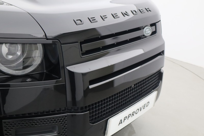 2025 (25) LAND ROVER COMMERCIAL DEFENDER 3.0 D250 Hard Top X-Dynamic SE Auto [3 Seat] 5133402