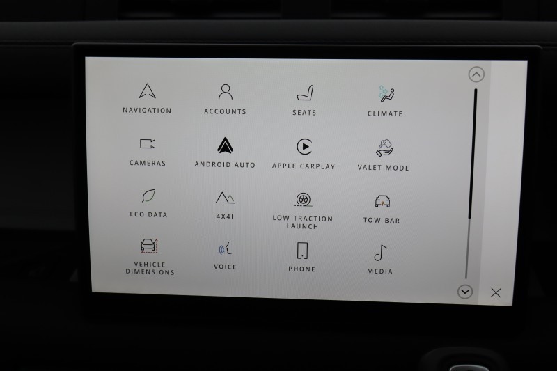 2025 (25) LAND ROVER COMMERCIAL DEFENDER 3.0 D250 Hard Top X-Dynamic SE Auto [3 Seat] 5133433