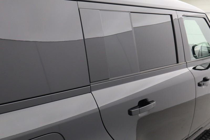 2025 (25) LAND ROVER COMMERCIAL DEFENDER 3.0 D250 Hard Top X-Dynamic SE Auto [3 Seat] 5133407