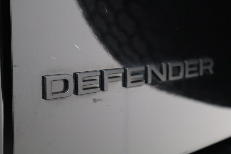 2025 (25) LAND ROVER COMMERCIAL DEFENDER 3.0 D250 Hard Top X-Dynamic SE Auto [3 Seat] 5133411