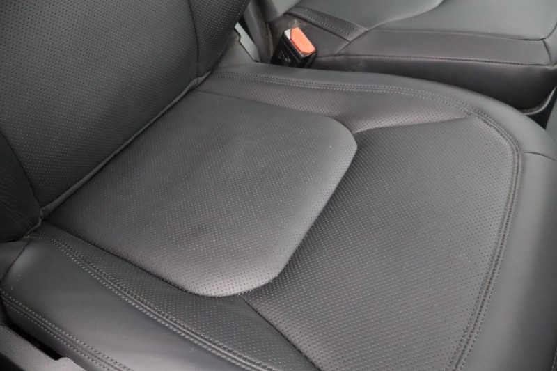 2025 (25) LAND ROVER COMMERCIAL DEFENDER 3.0 D250 Hard Top X-Dynamic SE Auto [3 Seat] 5133423