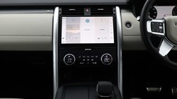2026 (75) LAND ROVER DISCOVERY 3.0 D350 Dynamic HSE 5dr Auto 5492175