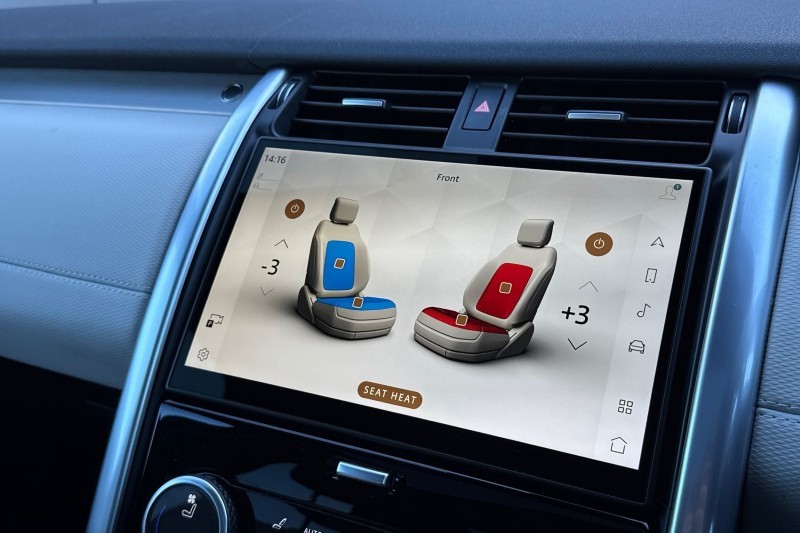 2024 (73) LAND ROVER DISCOVERY 3.0 D300 Dynamic HSE 5dr Auto 5189394