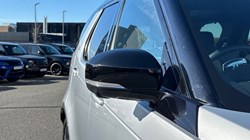 2024 (73) LAND ROVER DISCOVERY 3.0 D300 Dynamic HSE 5dr Auto 5189409