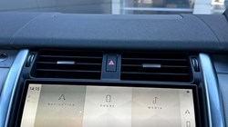 2024 (73) LAND ROVER DISCOVERY 3.0 D300 Dynamic HSE 5dr Auto 5189395