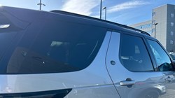 2024 (73) LAND ROVER DISCOVERY 3.0 D300 Dynamic HSE 5dr Auto 5189410