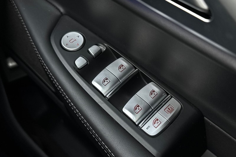 2020 (70) BMW 7 SERIES 740Ld xDrive M Sport 4dr Auto 5078609