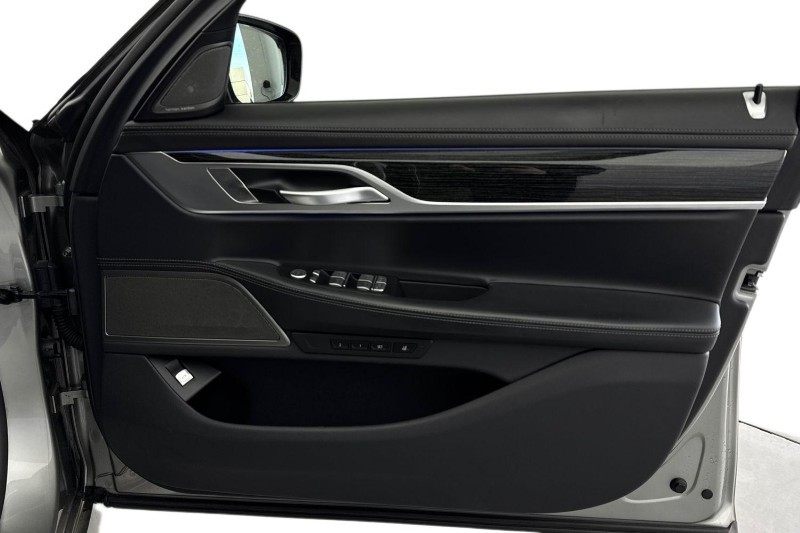 2020 (70) BMW 7 SERIES 740Ld xDrive M Sport 4dr Auto 5078608