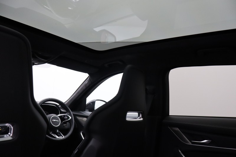 2024 (24) JAGUAR F-PACE 2.0 D200 R-Dynamic HSE Black 5dr Auto AWD 5125920